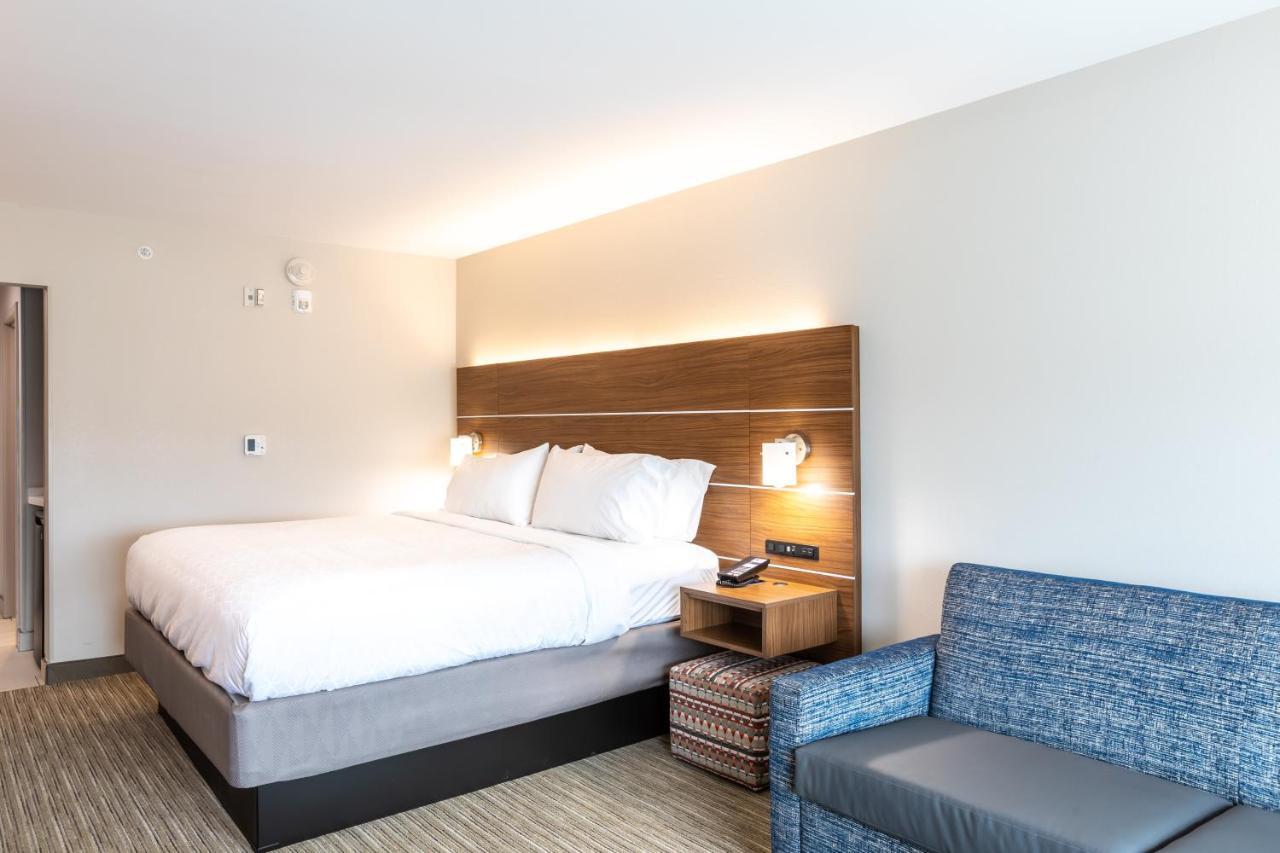 Holiday Inn Express & Suites Greenville S - Piedmont By Ihg Exterior foto