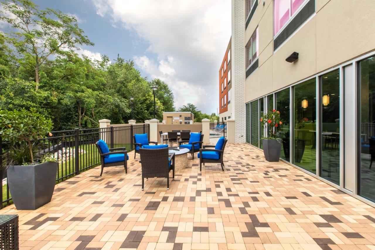 Holiday Inn Express & Suites Greenville S - Piedmont By Ihg Exterior foto