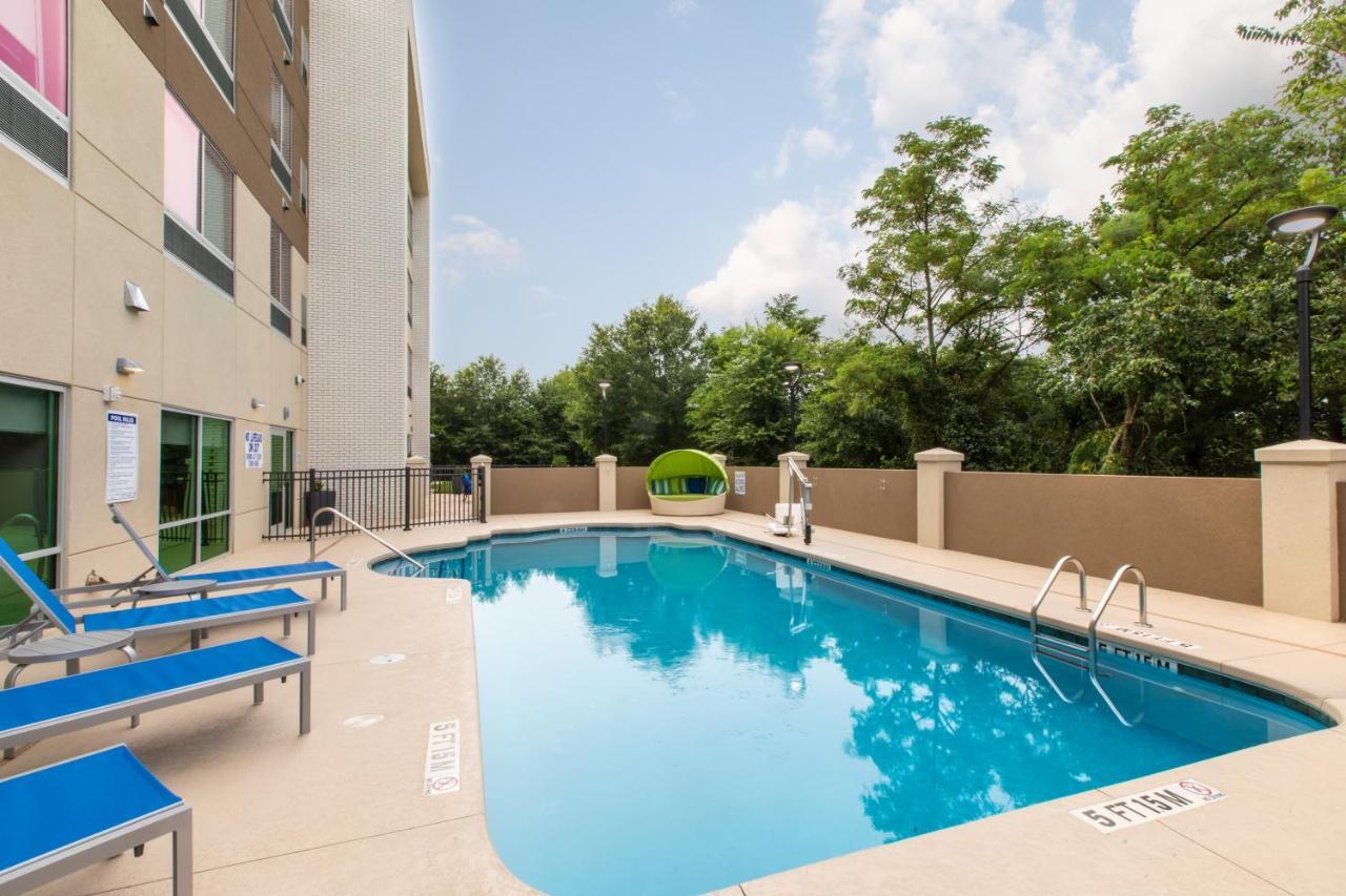 Holiday Inn Express & Suites Greenville S - Piedmont By Ihg Exterior foto