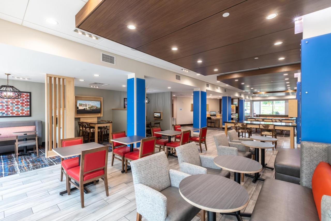 Holiday Inn Express & Suites Greenville S - Piedmont By Ihg Exterior foto