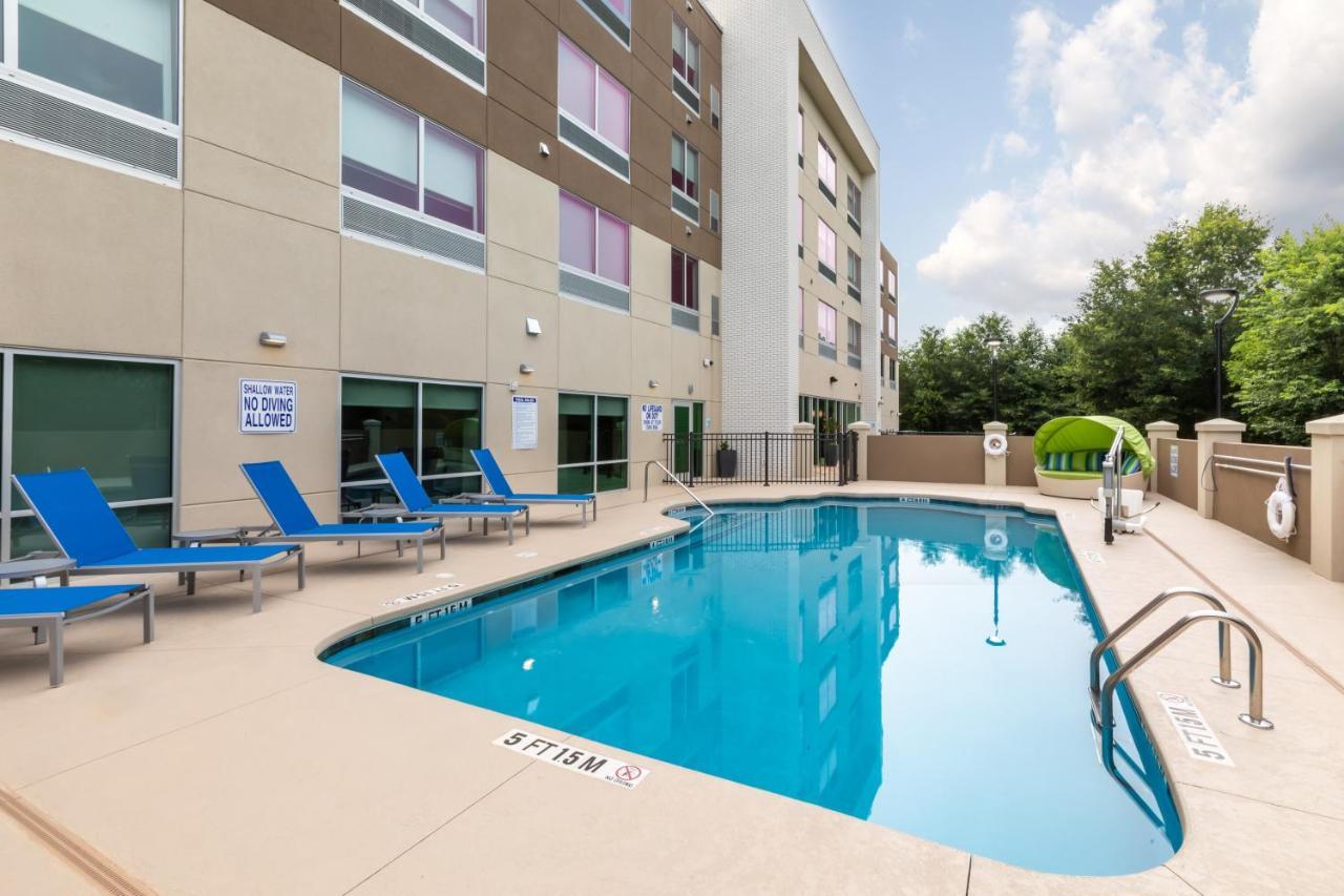 Holiday Inn Express & Suites Greenville S - Piedmont By Ihg Exterior foto